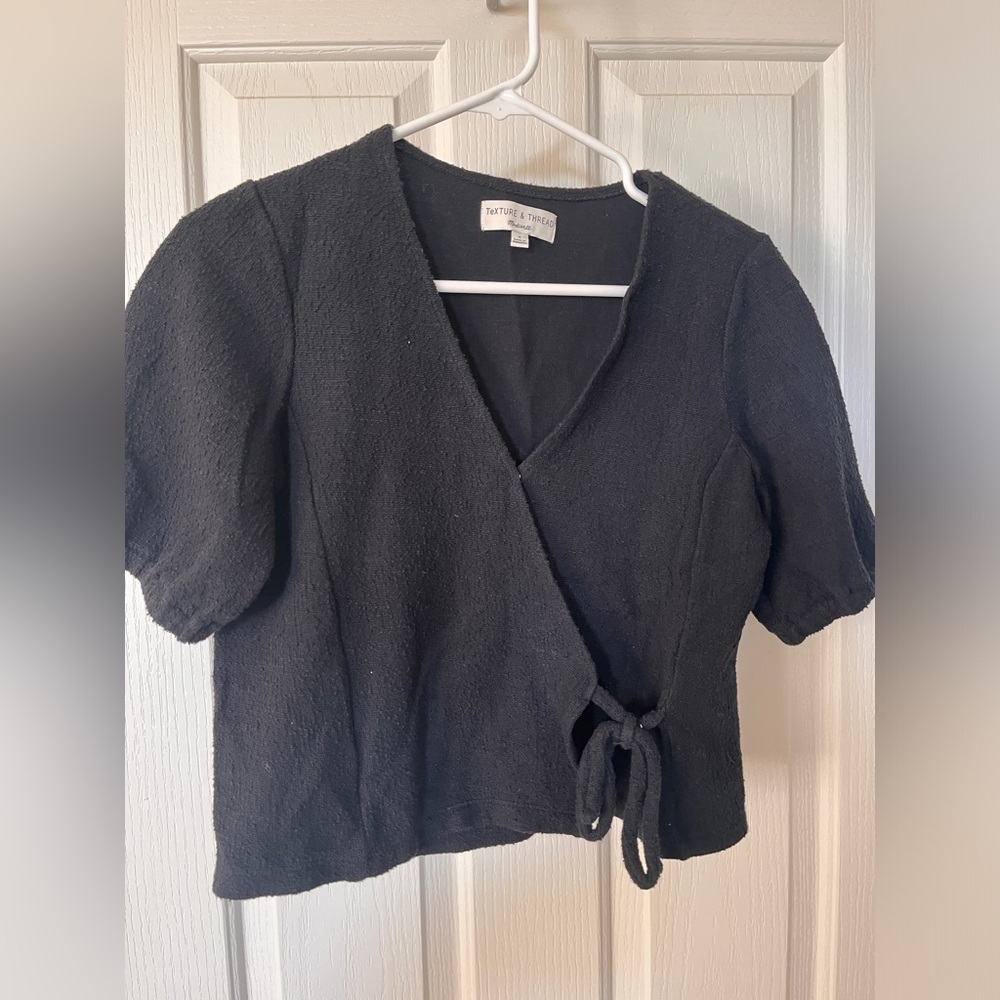 Madewell black wrap top w tie S